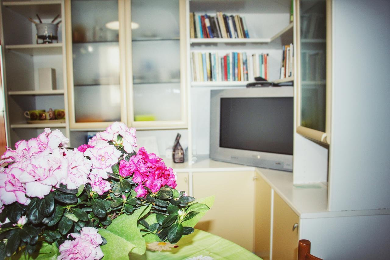 Gottardo Bed & Breakfast Monserrato Dış mekan fotoğraf