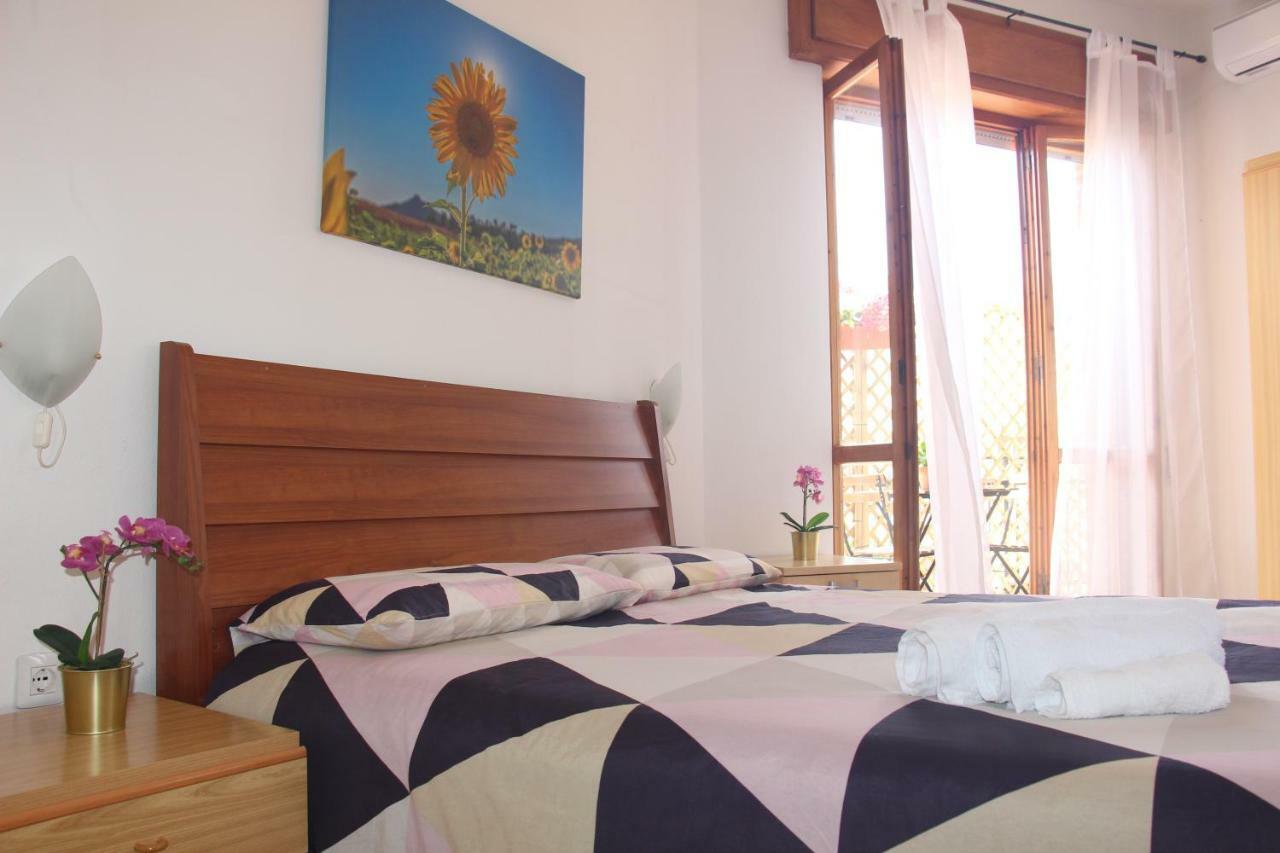 Gottardo Bed & Breakfast Monserrato Dış mekan fotoğraf